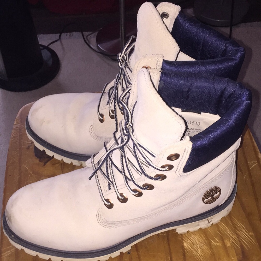 Men’s size 8 timberlands